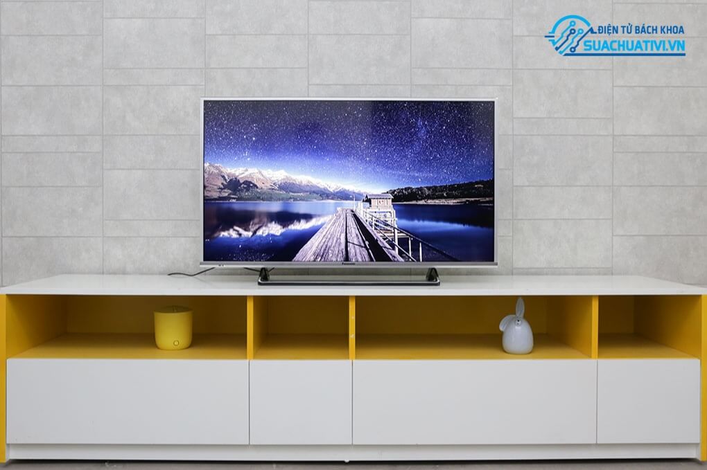 tivi Panasonic tại nhà